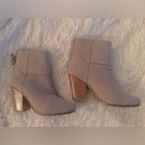 Rag and Bone Newbury ankle boot Size 7.5.